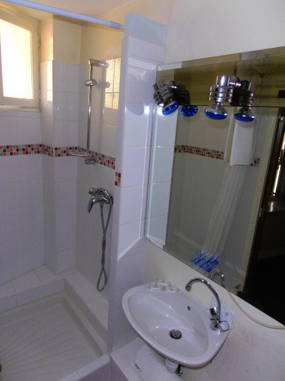 Relais Du Sidobre Hotel Lacrouzette Room photo